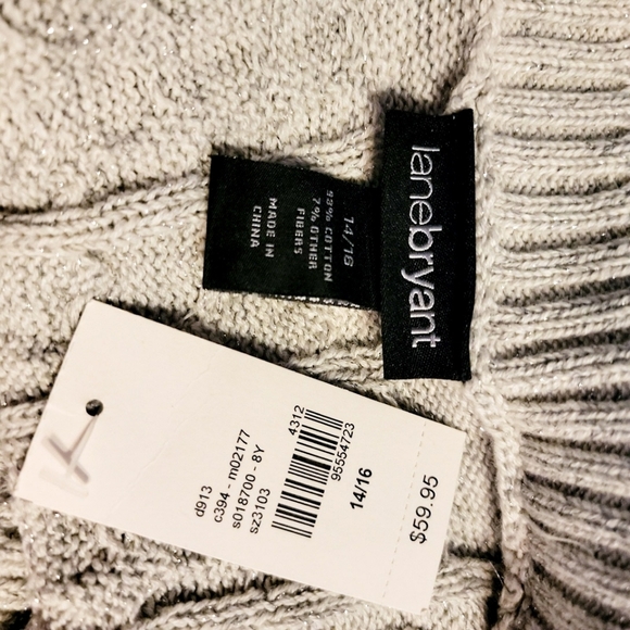 Lane Bryant Cable Knit Pullover V Neck Sweater - Picture 5 of 6